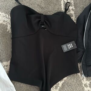 express size m body suit